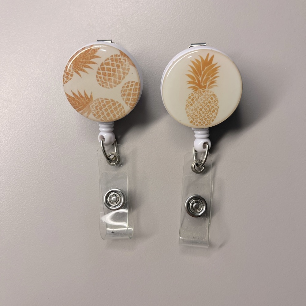 Set of 2 Gold Pineapple Badge Reels